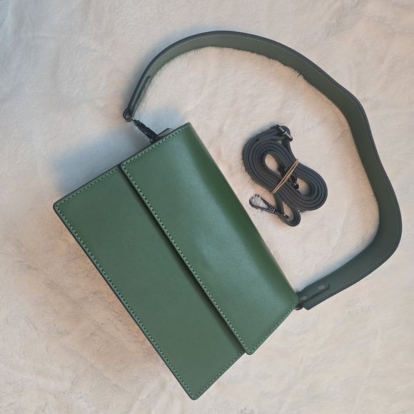 Green Leather Crossbody Bag - Picture 8 of 10